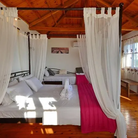 Iordanis House- Traditional House In Old Ferienhaus Alónnisos