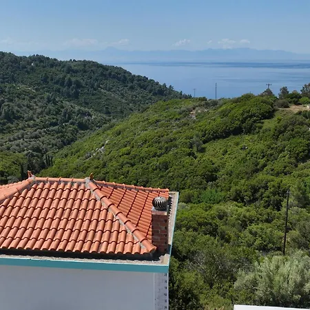 Iordanis House- Traditional House In Old Алонисос