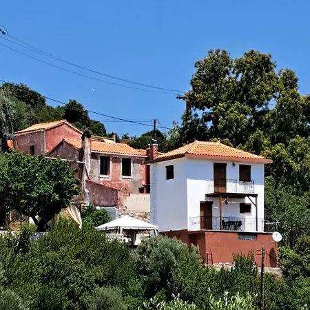 Iordanis House- Traditional House In Old Ferienhaus Alónnisos