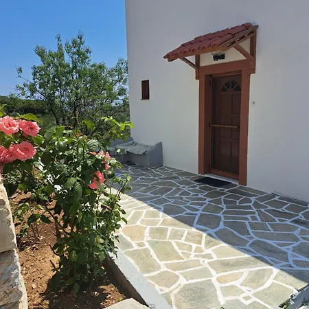 Iordanis House- Traditional House In Old Ferienhaus
